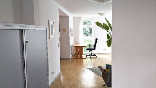 Büroraum - Zimmer in entspannter 2er-Bürogemeinschaft - All-in-Miete