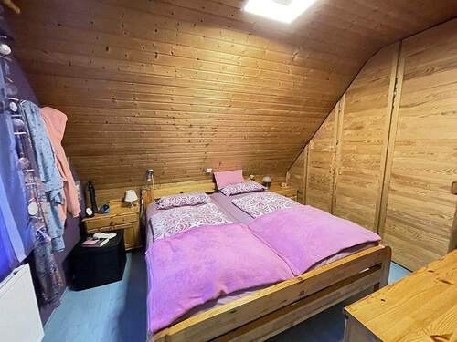 Gartenhaus und Garage - 