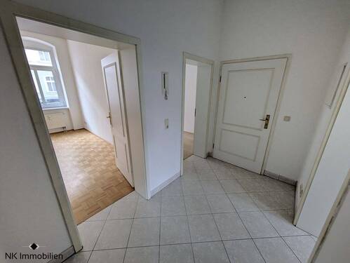 Flur - Etagenwohnung mit 64,50 m&sup2; in Zwickau zur Miete