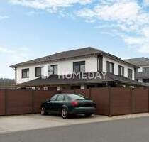 Familientraum in Wachenrot: Modernes Einfamilienhaus mit 6 Zimmern, Innenpool und Sauna