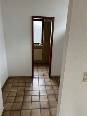 Eingangsbereich - 6 Zimmer Bungalow in Seeheim-Jugenheim