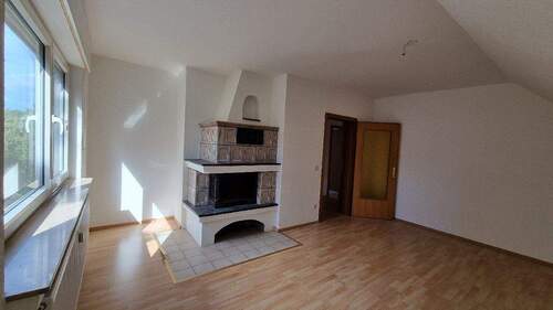 Bild 2 - 8 Zimmer Mehrfamilienhaus, Wohnhaus zum Kaufen in Solingen