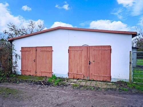 Doppelgarage - Grundstück in Poseritz zum Kaufen