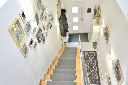 Eingangsbereich Ansicht 2 - Einfamilienhaus mit 139,00 m&sup2; in Krefeld zum Kaufen