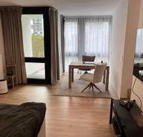 Zerzabelshof – Sehr hübsche, renovierte 1,5 ZW mit Terrasse, Einbauküche und Tiefgaragen-Duplexparker - Nürnberg Weichselgarten