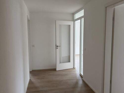 Flur.jpg - 3 Zimmer Etagenwohnung zum Kaufen in Günzburg