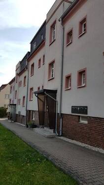 Ansicht Hofseite - 2 Zimmer Etagenwohnung in Wilkau-Haßlau