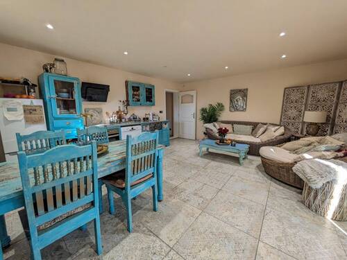 Wohn/Esszimmer/Küche - 