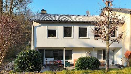 Ansicht vom Garten - Doppelhaushälfte mit 157,40 m&sup2; in Marburg zum Kaufen