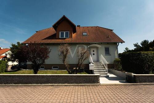 Titelbild - 6 Zimmer Einfamilienhaus zum Kaufen in Großrudestedt / Schwansee