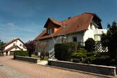 Hausfront - 6 Zimmer Einfamilienhaus in Großrudestedt / Schwansee