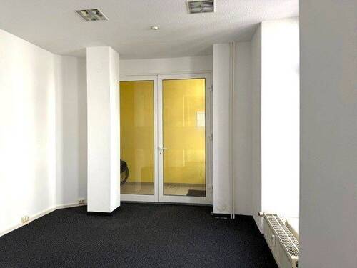Eingangsbereich - Büro in Güstrow zur Miete