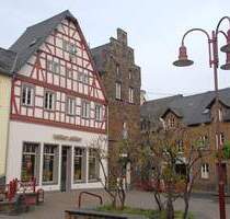 Stilvolles Wohnen im Zentrum Treis-Kardens. Moselnähe. Hoher Freizeitwert. Hochwertige Einbauküche.