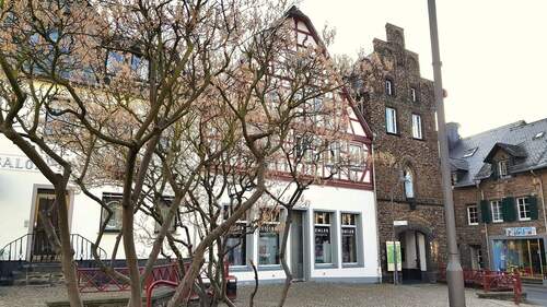 Historische Fassade - 4 Zimmer Etagenwohnung zur Miete in Treis-Karden