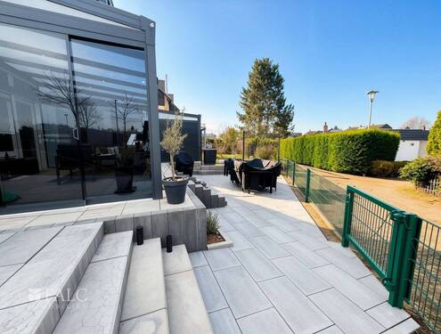 Terrasse - Reihenendhaus mit 143,00 m&sup2; in Swisttal zum Kaufen