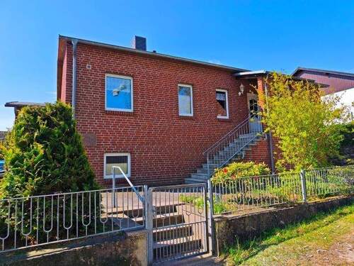 Gesamtansicht - 5 Zimmer Einfamilienhaus zum Kaufen in Sellin