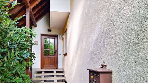 Hauseingang - Einfamilienhaus mit 233,00 m&sup2; in Seck zum Kaufen