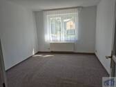 Wohnzimmer - 3 Zimmer Etagenwohnung zur Miete in Spitzkunnersdorf