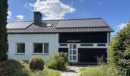 Vorderansicht.jpg - 5 Zimmer Einfamilienhaus zum Kaufen in Soest