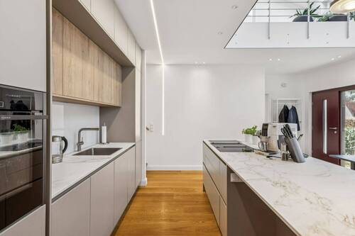 Küchenansicht - Doppelhaushälfte mit 142,40 m&sup2; in Hamburg zum Kaufen