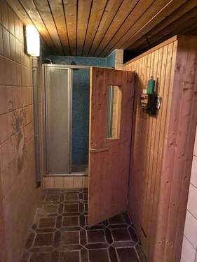 Sauna mit Dusche KG - 