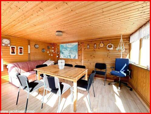 Gartenlaube von innen - 