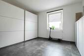 Schlafzimmer EG Vorderhaus - 