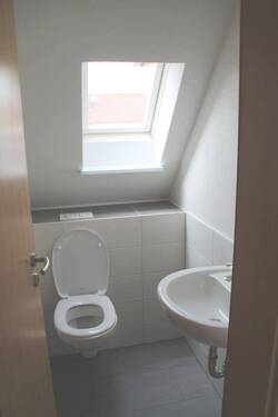 gäste-wc.jpg - 4 Zimmer Etagenwohnung zur Miete in Bad Lauterberg