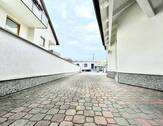 Blick zur Strasse.jpg - 1 Zimmer Mehrfamilienhaus, Wohnhaus in Aschaffenburg