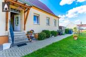 Hausseite Wohnung - 