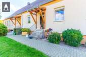 Hausseite Wohnung - 