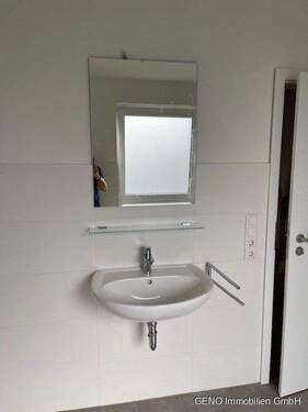 Badezimmer 4 - Doppelhaushälfte mit 146,00 m&sup2; in Ganderkesee zur Miete