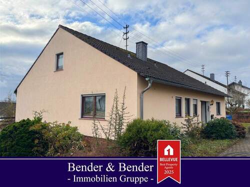 www.bender-immobilien.de - Charmanter Bungalow mit offenem Wohnbereich , Doppelgarage und Partykeller!