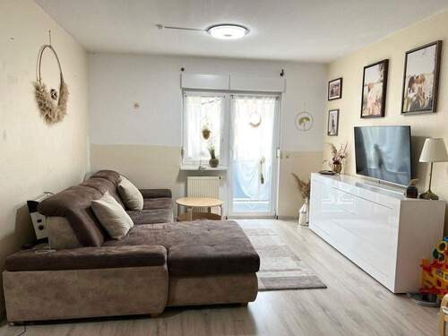 Bild 1 - 3-Zimmer-Wohnung mit Balkon und Parkplätze in Bammental