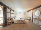 Schlafzimmer mit charmanten Fachwerkdetails (Visualisierung) - 