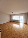 Wohnzimmer - Etagenwohnung mit 75,60 m&sup2; in Karlsruhe zum Kaufen