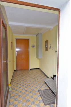 Nebeneingang / Flur - 