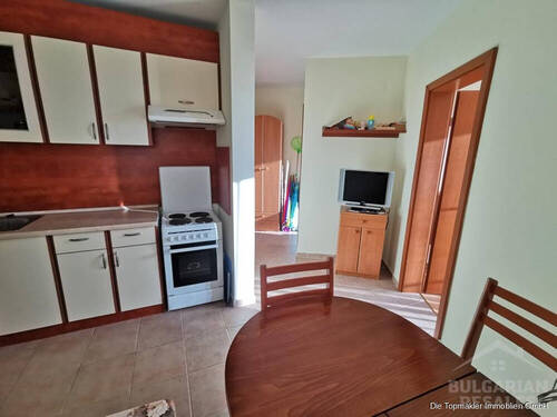 Bild 3 - 3 Zimmer Etagenwohnung in Sveti Vlas