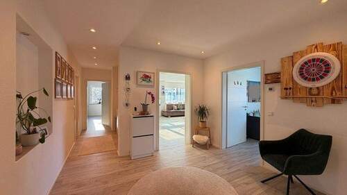 Diele im Obergeschoss - 7 Zimmer Einfamilienhaus zum Kaufen in Isny