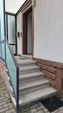 Eingangsbereich - Mehrfamilienhaus, Wohnhaus in Kaiserslautern zum Kaufen