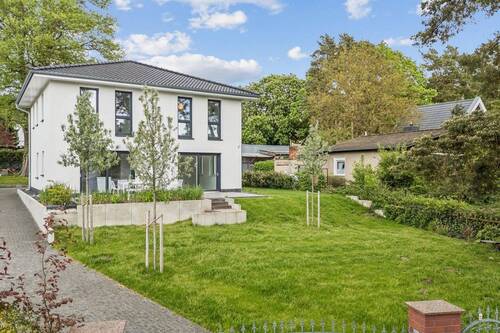 Ansicht - **Exclusives A+ Niedrigenergiehaus** *stilvoll, modern, besonders*