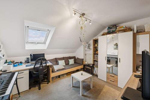 backbone_592428-A_025_HD.jpg - 