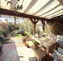 Wo neue Wurzeln wachsen: Ihr Haus mit sonnigem Garten in Heusenstamm