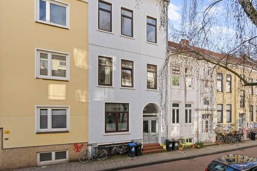 Bild 1 - Attraktives Mehrfamilienhaus in begehrter Lage von Bremen - Solides Investment mit Entwicklungspotenzial in der Gertrudenstraße
