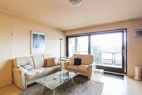 Wohnzimmer - Etagenwohnung mit 88,20 m&sup2; in Königswinter zum Kaufen
