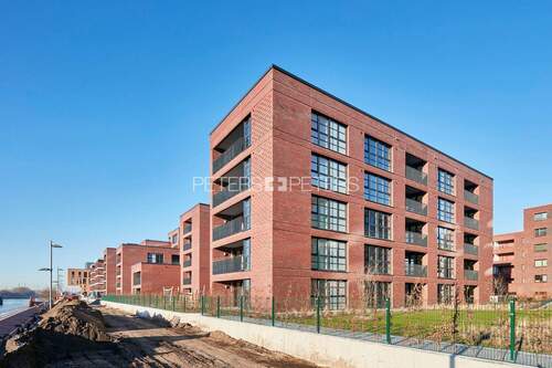 Außenansicht - + Alleskönner mit Terrasse + - 749,00 EUR Kaltmiete, ca.  46,60 m² Wohnfläche