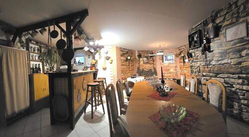 Keller - Partyraum mit Bar - 