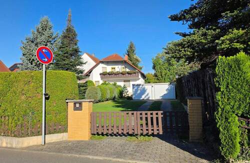 Außenansicht - 4 Zimmer Einfamilienhaus zum Kaufen in Radeberg