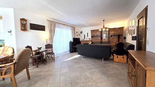 EG - Wohnzimmer - 4 Zimmer Einfamilienhaus in Radeberg