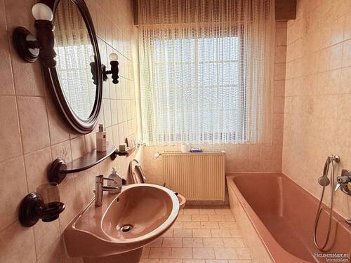 Bad EG - Einfamilienhaus mit 125,00 m&sup2; in Heusenstamm zum Kaufen